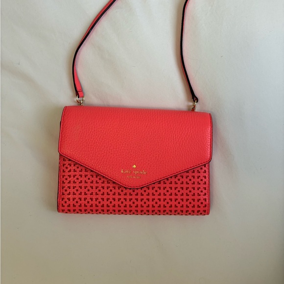 Kate spade crossbody - Picture 1 of 2